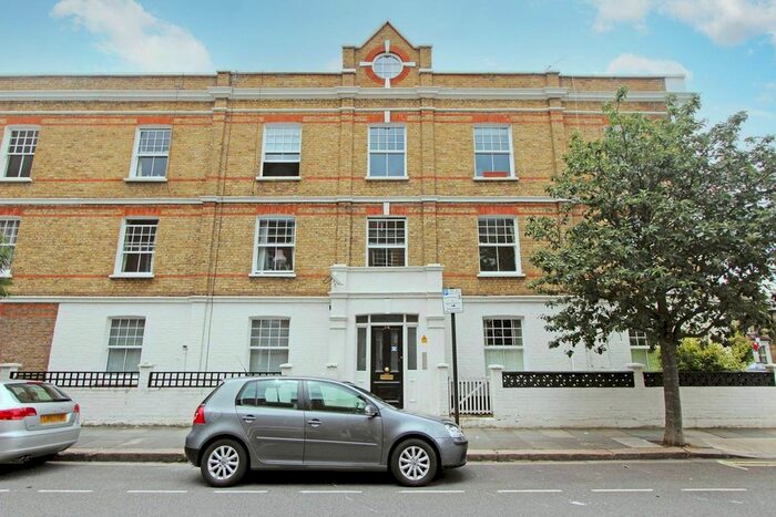 2 Bedroom Flat To Rent In St Olafs Road, Munster Village, London, SW6