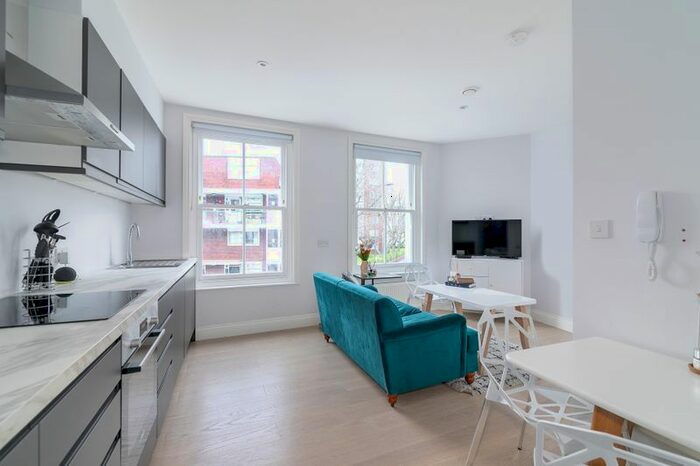 1 Bedroom Flat To Rent In Greyhound Road, London, W6