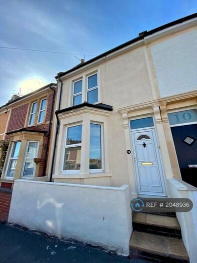 2 Bedroom Terraced House To Rent In Elmdale Road, Bristol, BS3