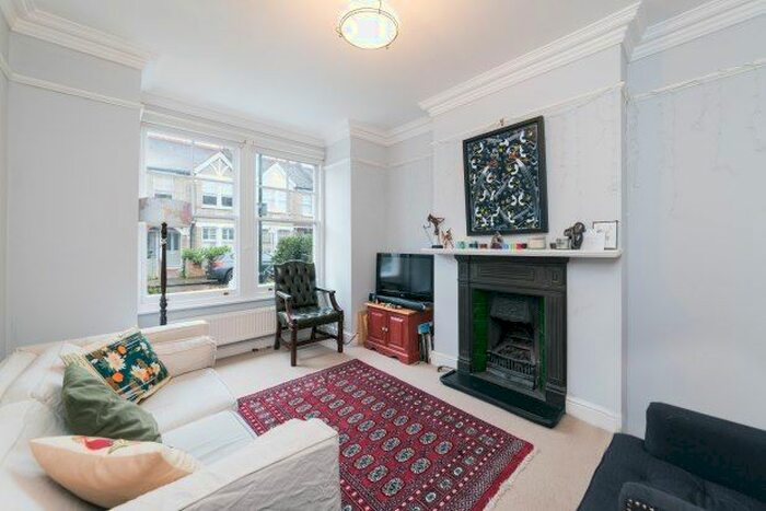 2 Bedroom Flat To Rent In Kenley Road, St Margarets, TW1