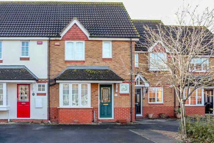 2 Bedroom House To Rent In Medlock Grove, Didcot, OX11