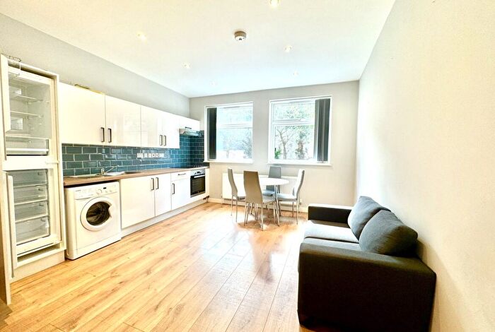 Studio To Rent In Fitzjohns Avenue, London, NW3