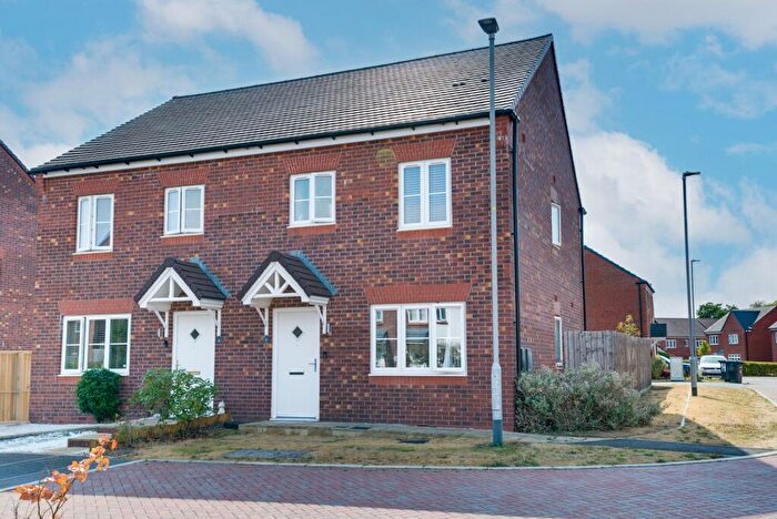 3 Bedroom Semi-Detached House For Sale In Waller Close, Haslington, CW1
