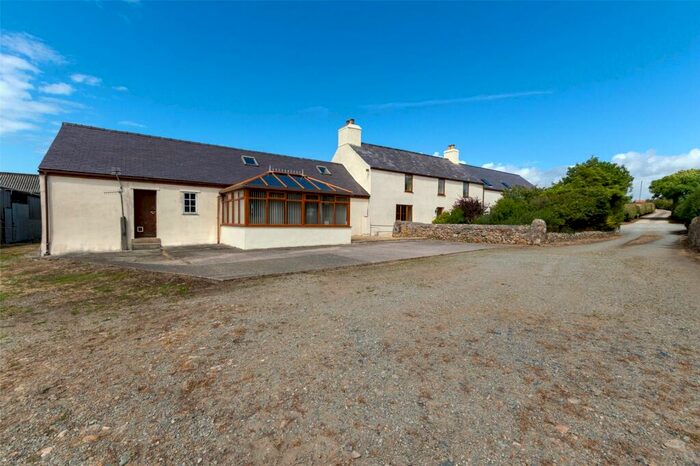 6 Bedroom Detached House For Sale In Llanfaelog, Ty Croes, Isle Of Anglesey, LL63