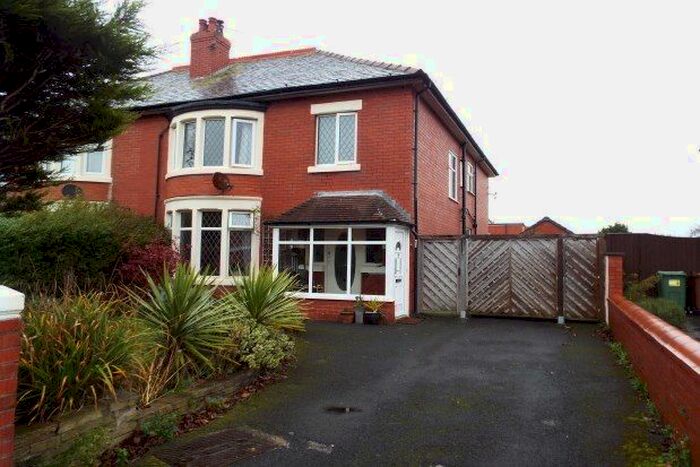 4 Bedroom Semi-Detached House To Rent In St. Patricks Road South, Lytham St. Annes, FY8