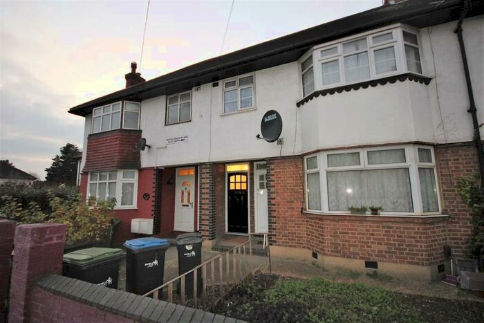 2 Bedroom Maisonette To Rent In White House, Montagu Road, London, N9
