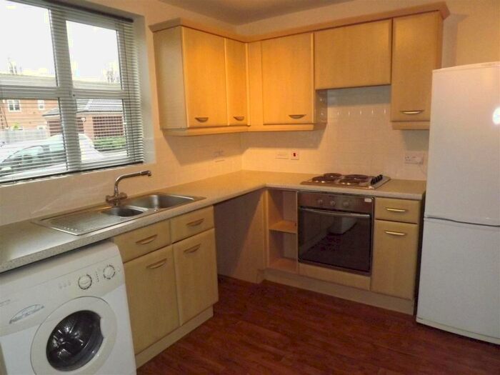 2 Bedroom Apartment To Rent In Thompson Court, Chilwell, NG9