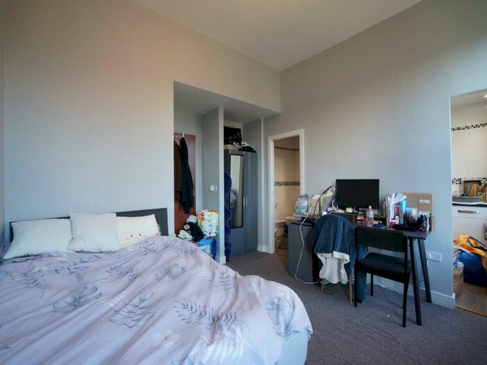 1 Bedroom House To Rent In Holyhead Road, Bangor, Gwynedd, LL57