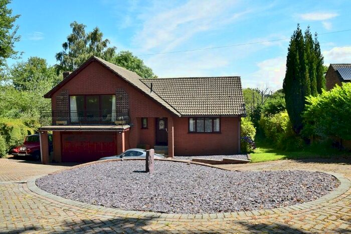 3 Bedroom Detached House To Rent In Lytchett Matravers, BH16