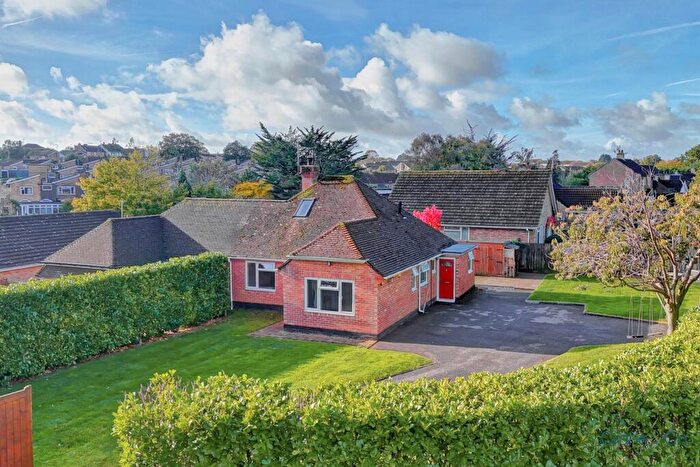 3 Bedroom Semi-Detached House For Sale In Hawthylands Road, Hailsham, BN27