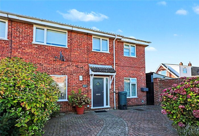 4 Bedroom Semi Detached House For Sale In Magnolia Close, Horsford, Norwich, Norfolk, NR10