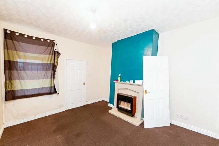 3 Bedroom Terraced House For Sale In Schofield Street, Mexborough, S64