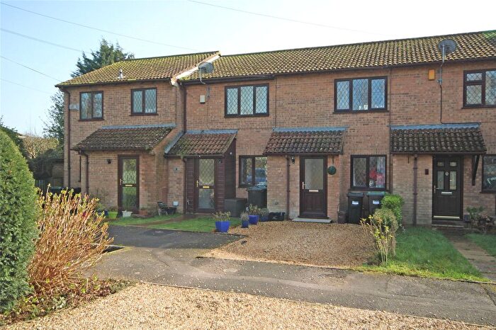 2 Bedroom Terraced House For Sale In Ash Tree Close, New Milton, Hampshire, BH25