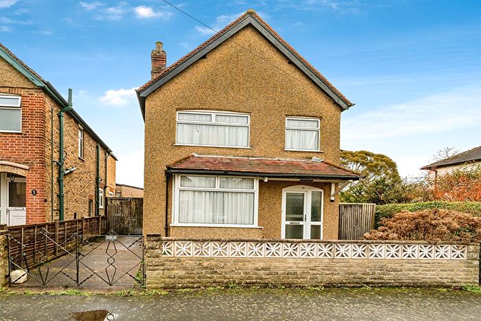 3 Bedroom Detached House For Sale In Byways, Burnham, Slough, SL1