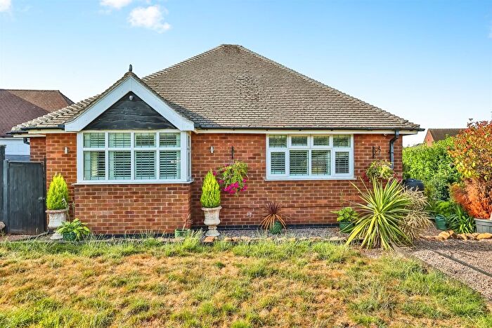 3 Bedroom Detached Bungalow For Sale In Maple Drive, Nuthall, Nottingham, NG16