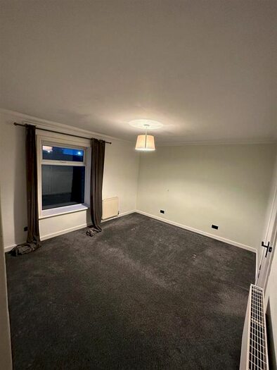 2 Bedroom Property To Rent In Harrison Street, Ramsbottom, Bury, BL0