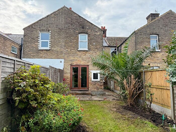 3 Bedroom Terraced House For Sale In Middle Deal Road, Deal, Kent, CT14