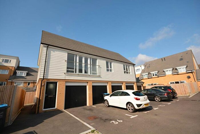 2 Bedroom Flat To Rent In Meridian Close, Ramsgate, CT12