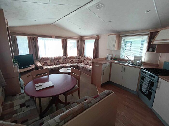 2 Bedroom Caravan For Sale In Cenarth, Newcastle Emlyn, SA38