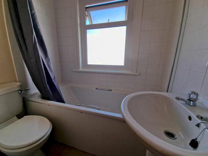 5 Bedroom Property To Rent In Paston Place, Brighton, BN2