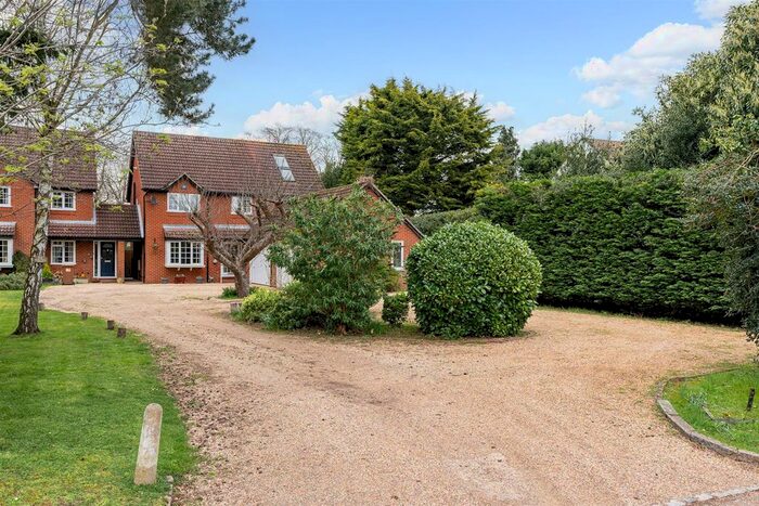 5 Bedroom Detached House For Sale In Hertford Road, Tewin, AL6