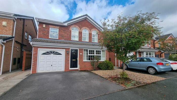 4 Bedroom Detached House To Rent In Vicarage Grove, Darnhall, Winsford, CW7