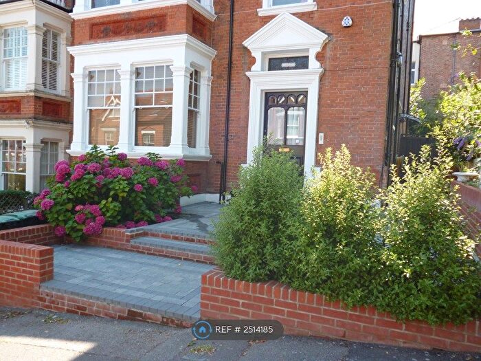 1 Bedroom Flat To Rent In Southwood Avenue, London, N6