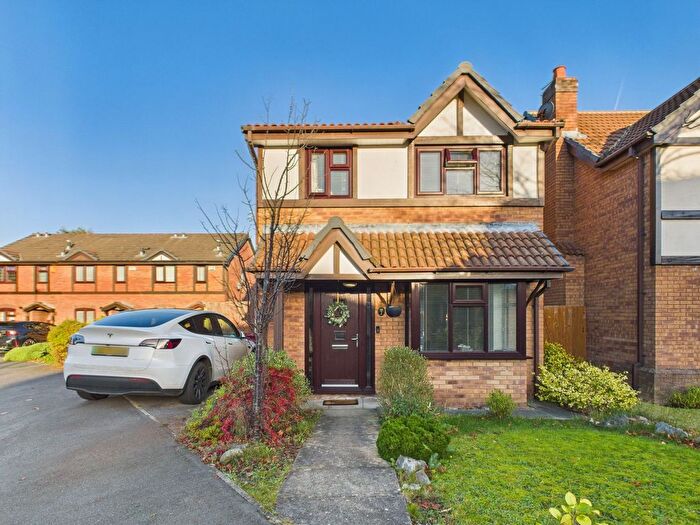 3 Bedroom Detached House For Sale In Kestrel Grove, Halewood, Liverpool., L26