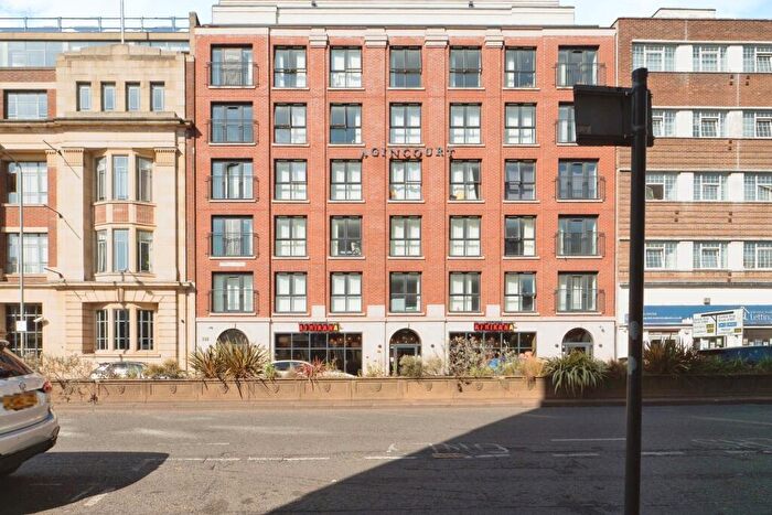 2 Bedroom Flat For Sale In Charles Street, Leicester, Leicestershire, LE1