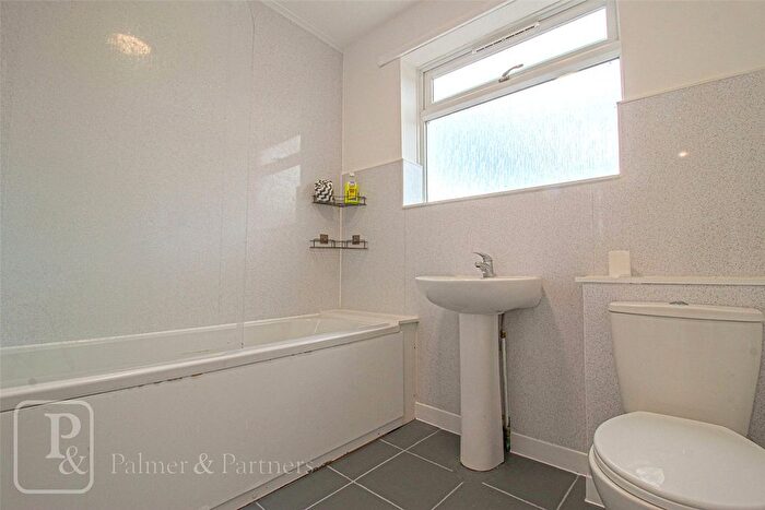 2 Bedroom End Of Terrace House To Rent In Kendall Road, Colchester, Essex, CO1