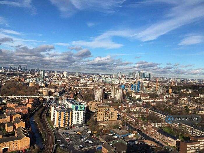 2 Bedroom Flat To Rent In Station Road, London, SE13