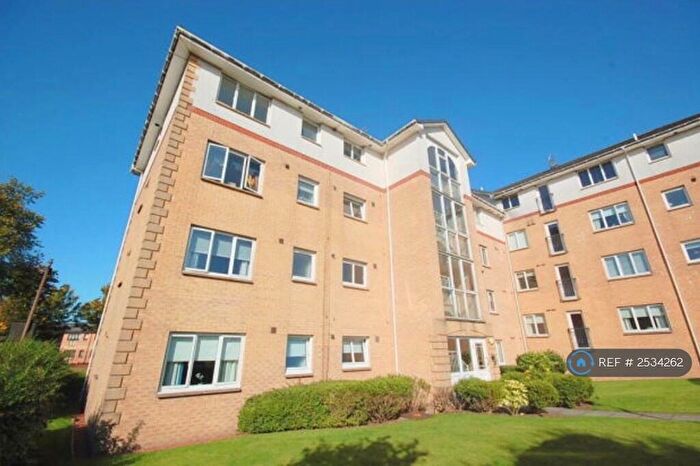 2 Bedroom Flat To Rent In Hillview Court, Clydebank, G81