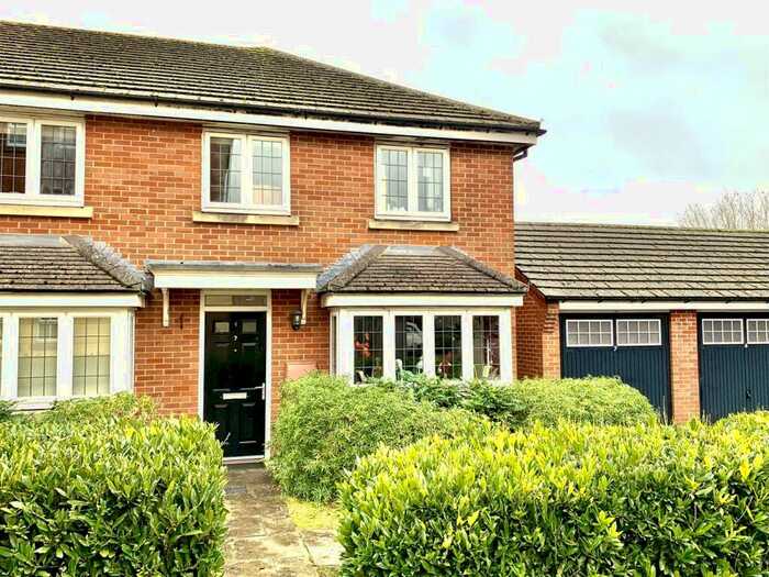 3 Bedroom End Of Terrace House To Rent In Hillier Road, Devizes, SN10