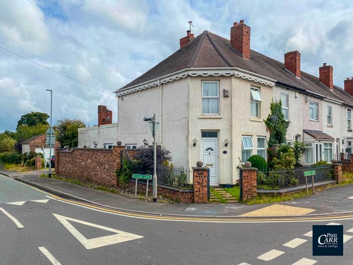 3 Bedroom End Of Terrace House For Sale In Broad Lane, Essington, WV11