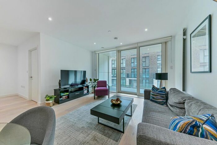 1 Bedroom Flat To Rent In Carrick House, Royal Wharf, London, E16