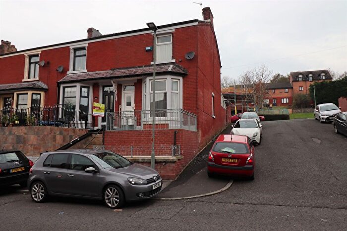 3 Bedroom Terraced House To Rent In London Road, Blackburn, BB1