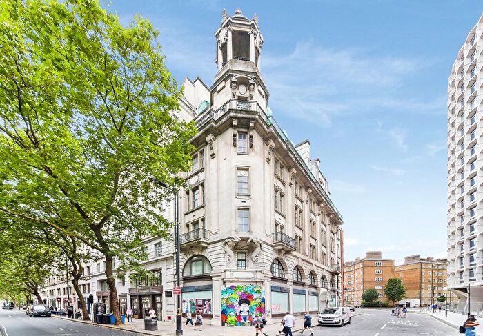 2 Bedroom Flat To Rent In Princes House, - Kingsway, WC2B