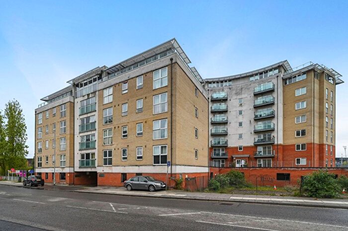 2 Bedroom Flat To Rent In Pooleys Yard, Centrums Court, IP2