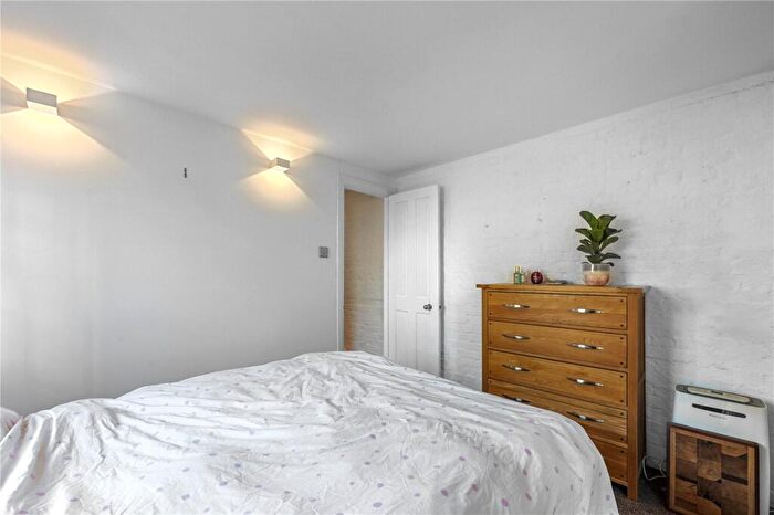 1 Bedroom Detached House For Sale In Bermondsey Wall East, Bermondsey, London, SE16