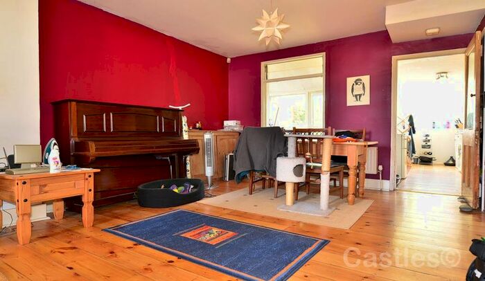 2 Bedroom Property To Rent In Elmar Road, Tottenham N15