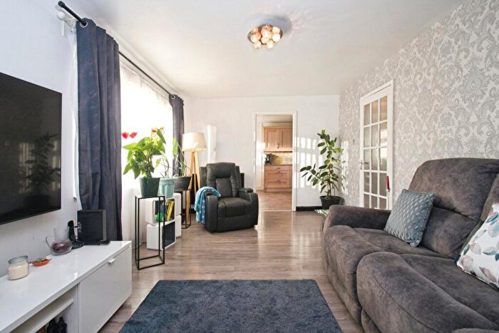 3 Bedroom Terraced House For Sale In Pennsylvania, Cardiff, South Glamorgan, CF23