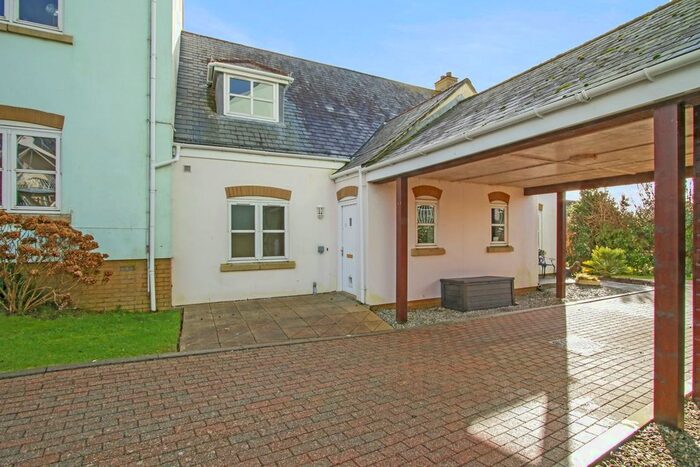 2 Bedroom Cottage For Sale In Tolverne Cottages, Roseland Parc, Tregony, Cornwall, TR2