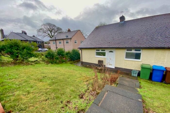 3 Bedroom Semi-Detached House To Rent In Rectory Close, Rossendale, Lancashire, BB4