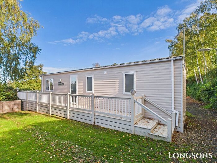 2 Bedroom Park Home For Sale In Ivyhouse Lane, Hastings, TN35