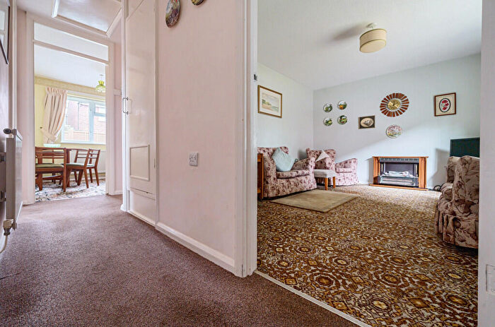 2 Bedroom Bungalow For Sale In Windermere Road, Cheltenham, Gloucestershire, GL51
