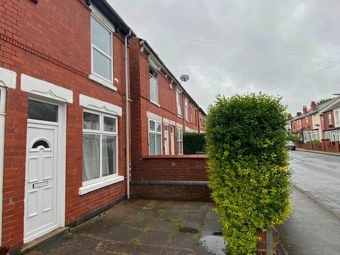 3 Bedroom Terraced House To Rent In Bruford Road, Wolverhampton, WV3
