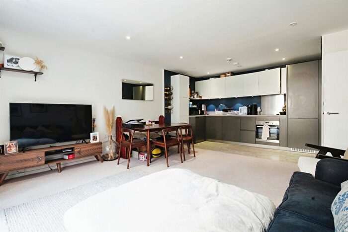 1 Bedroom Flat For Sale In Fleet Street, Brighton, BN1