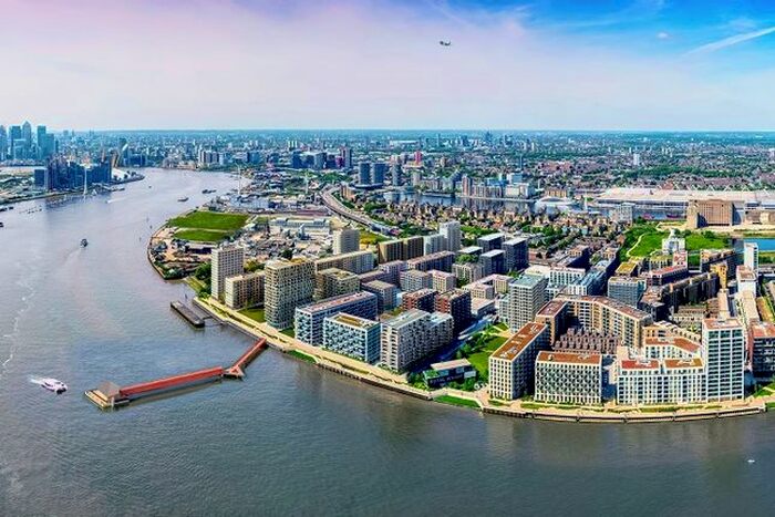 3 Bedroom Flat To Rent In Royal Crest Avenue, London, E16