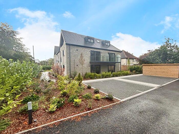 2 Bedroom Apartment To Rent In Dudsbury Road, Ferndown, BH22