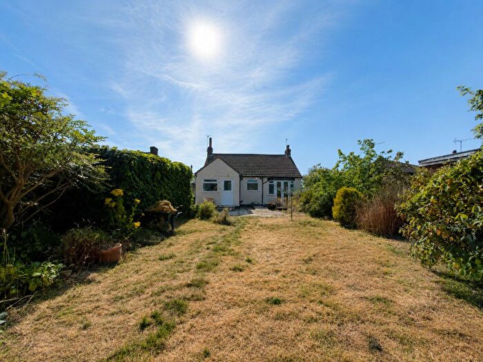 2 Bedroom Detached Bungalow For Sale In Greenfields Avenue, Wirral, CH62